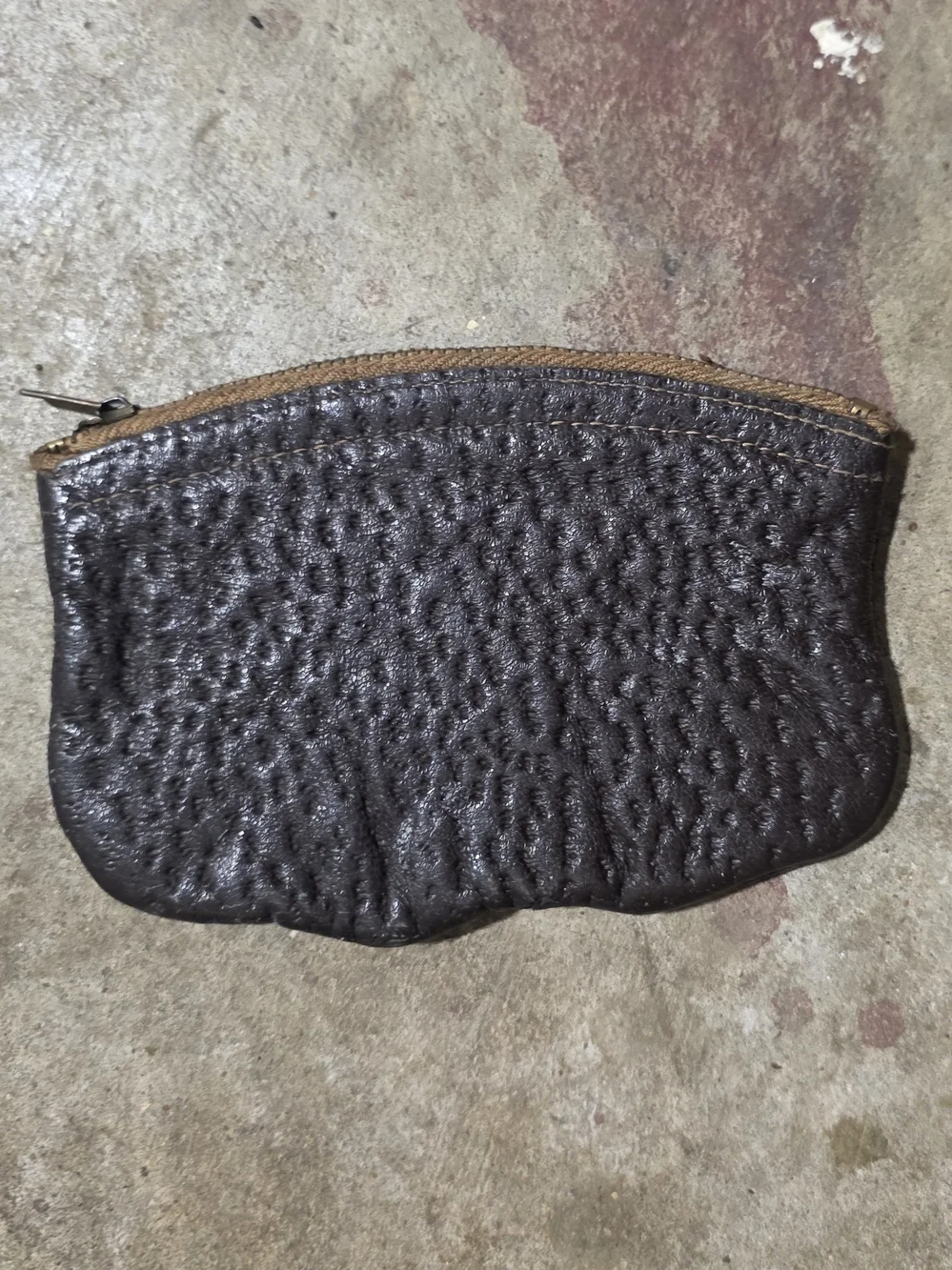 Vintage Leather Zip Pouch - Brown